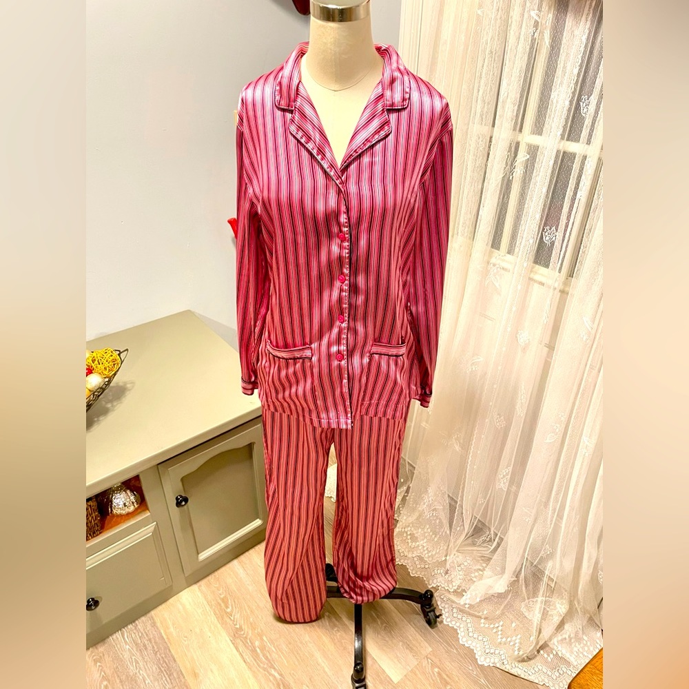 Vintage Ambrielle Pajamas